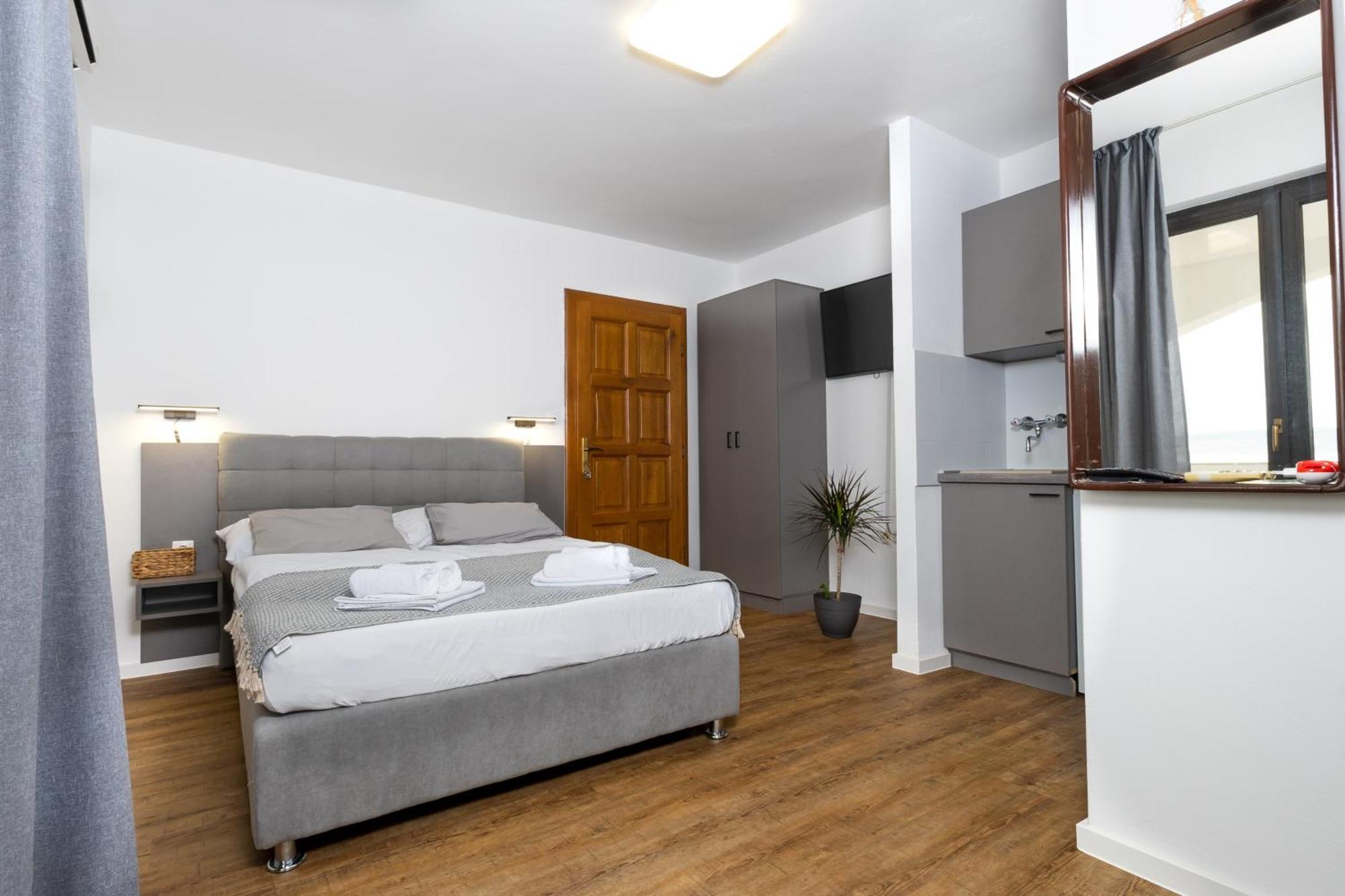 Apartments Dida Sime Стариград-Пакленица Экстерьер фото